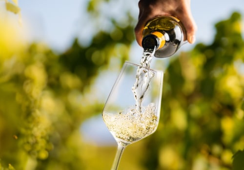 Discover the Top English Sparkling Wine Types That Pair Perfectly With Quality Reds